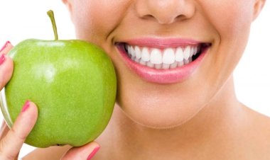 দাঁতের ক্ষয় রোধ করতে পারদর্শী এই ৩ ফল