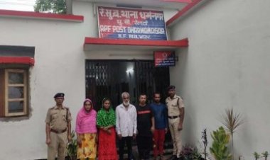 ভারতে হামসফর এক্সপ্রেস ট্রেন থেকে ৫ বাংলাদেশি আটক