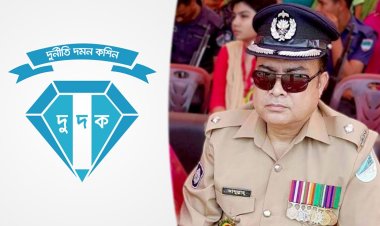 ওসির ১৮ কোটি টাকার সম্পদে ফাঁসলেন স্ত্রী-শাশুড়ি