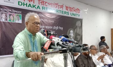 শ্বাসরুদ্ধকর পরিস্থিতির মধ্যে বসবাস করছি আমরা : রিজভী