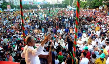 সরকার বেসামাল হয়ে পড়েছে, কখন কী বলে বুঝা যায় না: মির্জা ফখরুল