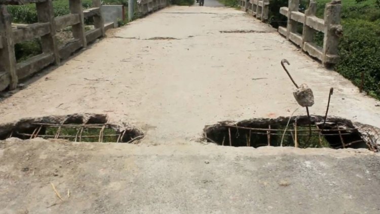 সেতু নয় যেন মরণ ফাঁদ