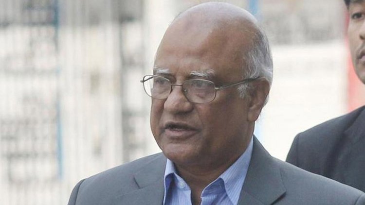 ড. খন্দকার মোশাররফ হোসেন হাসপাতালে ভর্তি