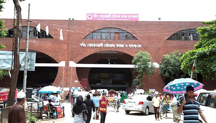 ‘অফিস পার্টি’ শেষে অসুস্থ হয়ে তরুণীর মৃত্যু, গ্রেফতার ৪