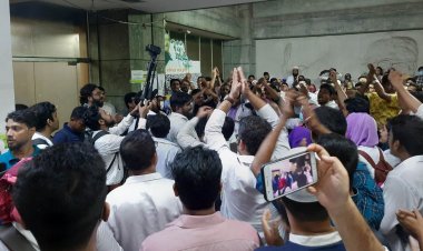 আন্দোলনরত ১৫০০ অনাবাসিক চিকিৎসককে বকেয়া ভাতা দেওয়ার নির্দেশ