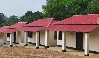আশ্রয়ণ প্রকল্পের ঘর বিক্রি হচ্ছে ২৫ হাজারে!