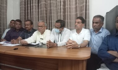 ক্ষমতাসীনরা সর্বশক্তি নিয়োগ করে গণতন্ত্রের শিকড় উপড়ে ফেলেছে:রিজভী