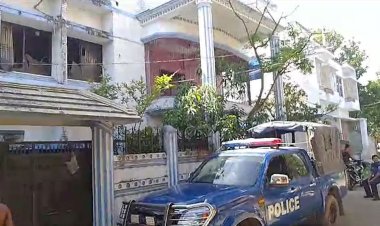পাবনায় বিএনপি নেতাদের বাড়িতে হামলা ও ভাঙচুর