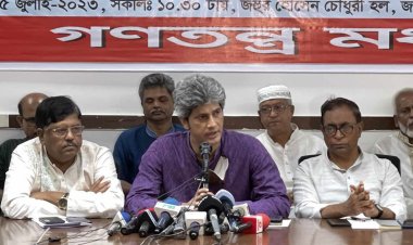  ‘রাজনৈতিক অন্তর্দ্বন্দ্বের কারণে বিদেশিরা হস্তক্ষেপ করছে’