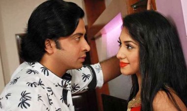 শাকিব-অপুর সম্পর্কে নতুন মোড়!