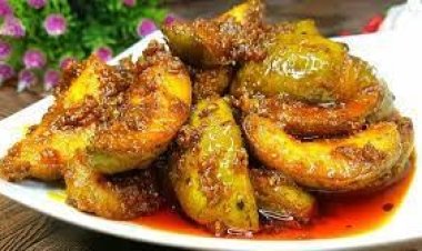  আমড়ার টক-মিষ্টি আচার তৈরির রেসিপি