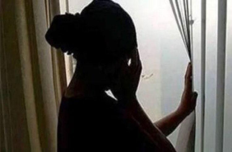 ঋণ শোধে ব্যর্থ হওয়ায় স্বামীর সামনেই স্ত্রীকে ধর্ষণ!