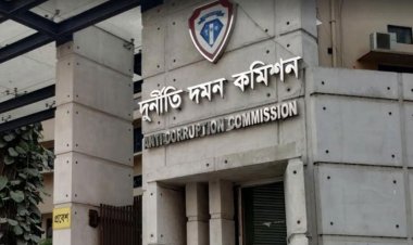  খাদ্য কর্মকর্তা সিরাজুল ও তার স্ত্রীর বিরুদ্ধে সম্পদের মামলা