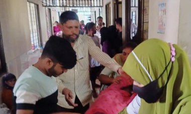 সন্তানকে বিষ খাইয়ে আত্মহত্যার চেষ্টা গৃহবধূর