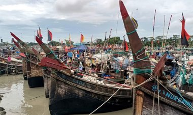 বৈরী আবহাওয়ায় হতাশ উপকূলের জেলেরা