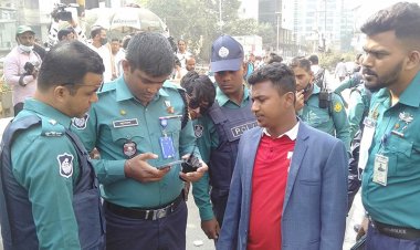 অভিযোগ ছাড়া মোবাইল চেক করতে পারবে না পুলিশ: আইনমন্ত্রী