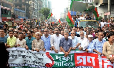 ঢাকায় বিএনপি’র শোডাউন, বেড়েছে নেতাদের উপস্থিতি