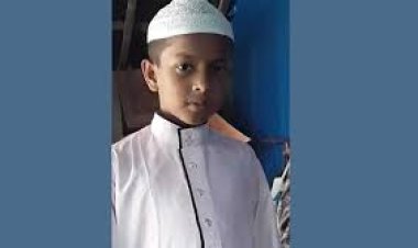  বাড়ি ফেরার পথে বজ্রপাতে মাদরাসা ছাত্রের মৃত্যু