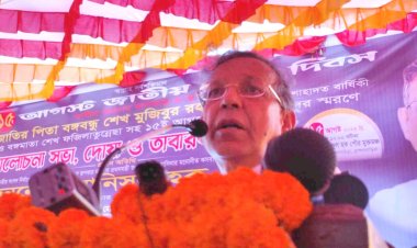 বঙ্গবন্ধুর খুনিদের ফেরাতে চেষ্টা চালিয়ে যাব : আইনমন্ত্রী