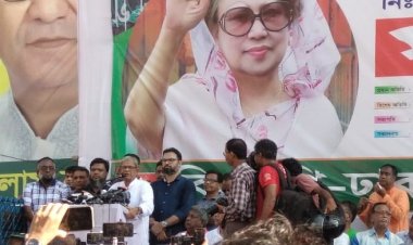খালেদা জিয়ার কিছু হলে দায়ী থাকবে সরকার : মির্জা ফখরুল