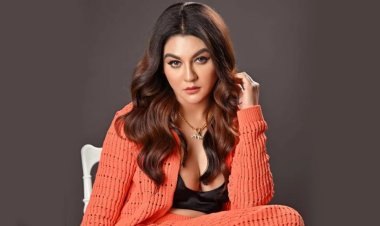 নয়া লুকে আলোচনায় জয়া