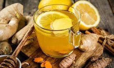 সকালে আদা হলুদের পানীয় পানের ৫টি উপকারিতা