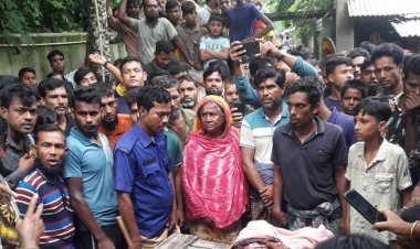 ব্যবসায়ীকে গলা কেটে হত্যা, স্ত্রী-মেয়ে আটক