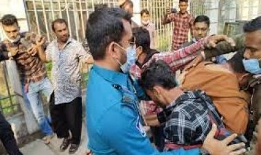  বরিশালে ৭ সাংবাদিকের ওপর চিকিৎসকদের হামলা