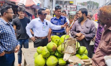 মুহূর্তে ১৫০ টাকার ডাব বিক্রি হয় ৮০ টাকায়
