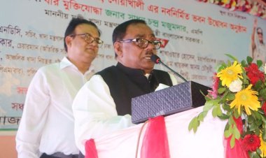 সততা ও নিষ্ঠার সঙ্গে ব্যবসা করুন : খাদ্যমন্ত্রী 