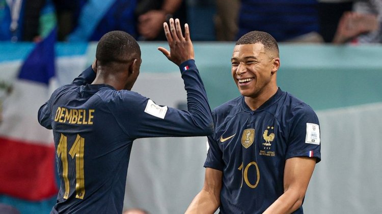  ‘ঘরে ফেরায়’ ডেম্বেলেকে স্বাগত জানালেন এমবাপে