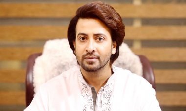 ৪ কোটি টাকা চেয়ে এসএমসিকে শাকিব খানের লিগ্যাল নোটিশ