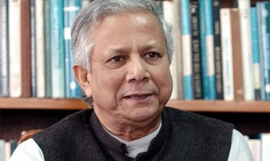 ‘ড. ইউনূসকে জেলে পাঠানোর চক্রান্ত করছে সরকার’