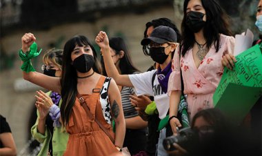 মেক্সিকোতে গর্ভপাতে বাধা সংবিধান বিরুধী