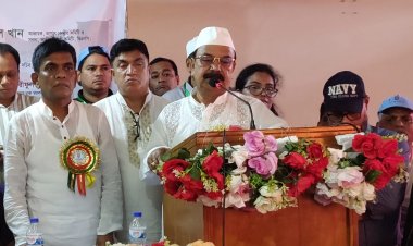 পেশাদারিত্বের সাথে কাজ করলে চাকরি হারানোর ভয় নেই: গয়েশ্বর