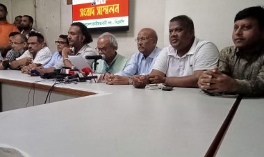 প্রধানমন্ত্রী শেষ মরণকামড় দেয়ার জন্য আইন শৃঙ্খলা বাহিনীকে লেলিয়ে দিয়েছে: রিজভী