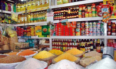 নিত্যপণ্যের ঊর্ধ্বগতি অসহায় জনগণ