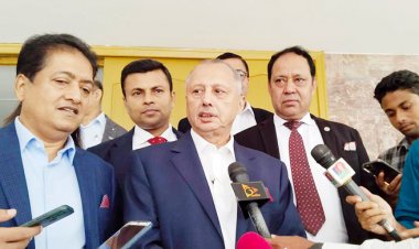 সুদের হার না বাড়ানোর অনুরোধ ব্যবসায়ীদের