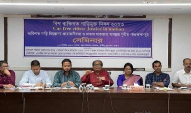 গণপরিবহনের অভাবে ব্যক্তিগত গাড়ি ক্রয়ে ঝুঁকছে মানুষ, বেড়েছে যানজট