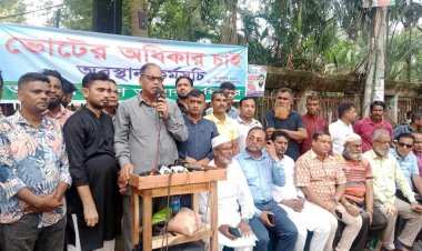 দেশের মানুষ বিশ্বাস করে সরকার ক্ষমতায় থাকতে পারবে না: দুদু