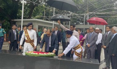 আইনের শাসন ও ন্যায়বিচার প্রতিষ্ঠার প্রতিজ্ঞা নিলাম