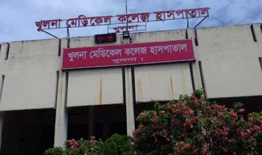 খুলনায় হাসপাতালকর্মীরা বেতন পান না ৯ মাস 