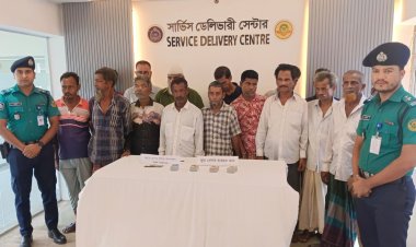 চট্টগ্রামে জুয়ার আসর থেকে আটক ১৬