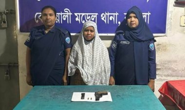 মাদকের খোঁজে গিয়ে পাওয়া গেলো বিদেশি পিস্তল