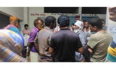 সালিশ বৈঠকে ছুরিকাঘাতে একজন নিহত