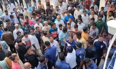 গাজীপুরের কালীগঞ্জে ইউএনও অফিসে হামলা-ভাঙচুর, আহত ৫