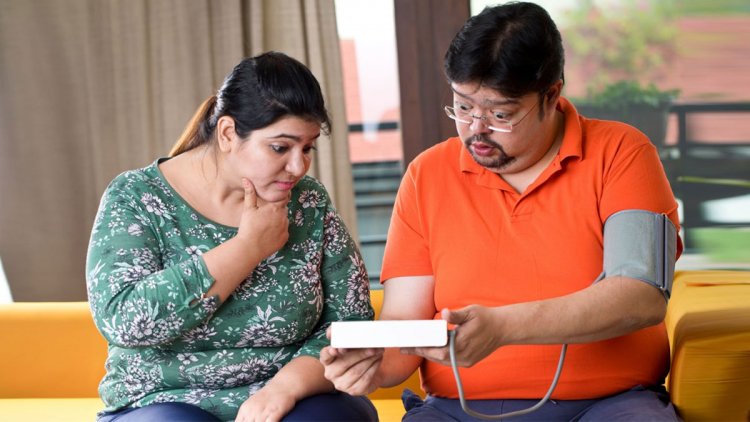  উচ্চ রক্তচাপ নিয়ন্ত্রণে এই ৫ কাজ করা জরুরি