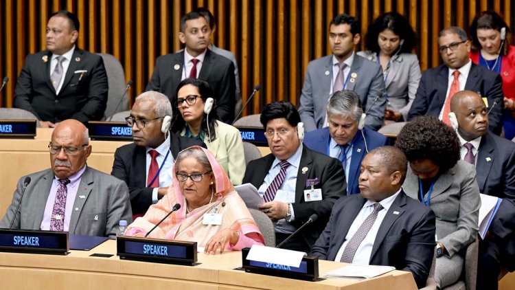 জলবায়ু সংকট এড়াতে প্রধান অর্থনীতির দেশগুলোকে সৎ থাকতে হবে: প্রধানমন্ত্রী