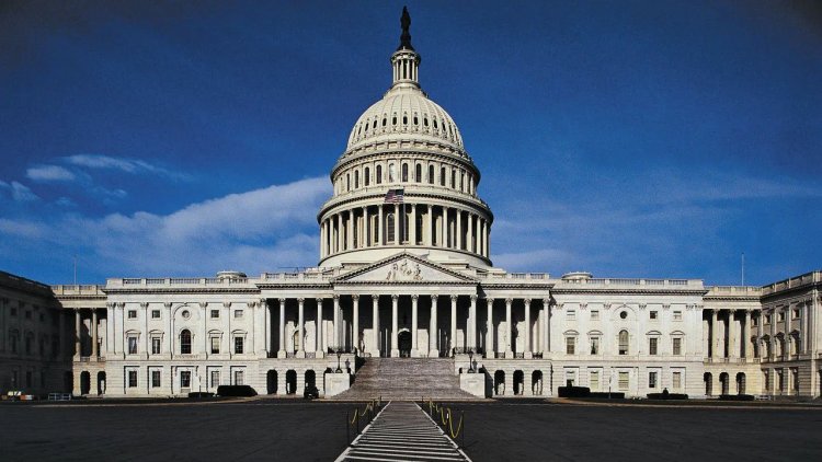 অচল হয়ে যেতে পারে যুক্তরাষ্ট্রের সরকার