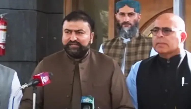 বোমা হামলার জন্য ‘র’কে দায়ী করলো পাকিস্তান